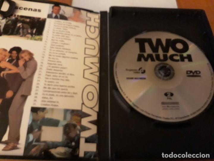 Cine: Two Much - Foto 2