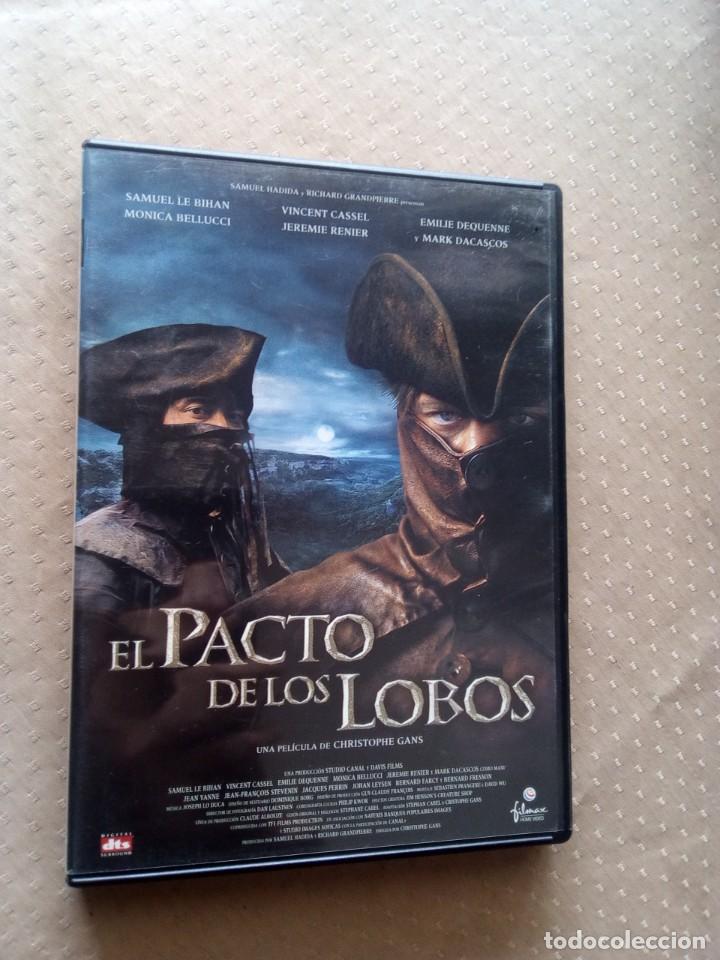 Cine: el Pacto de los Lobos.