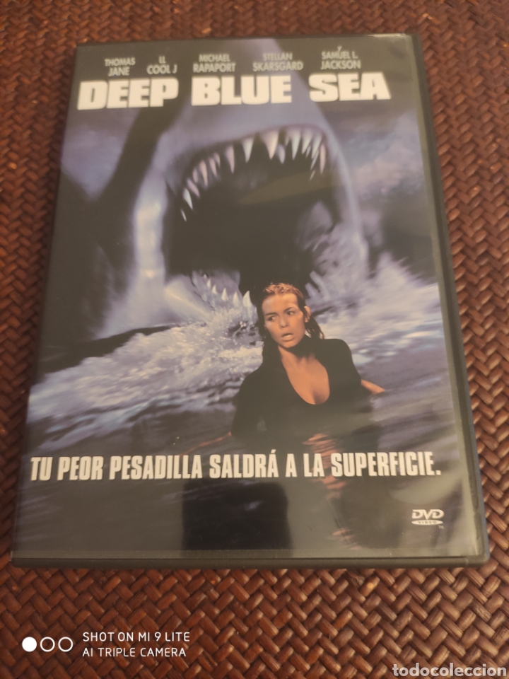 Kino: Deep blue sea