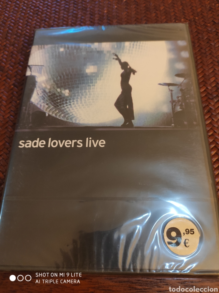 Cine: Sade lovers live plastificada - Foto 1