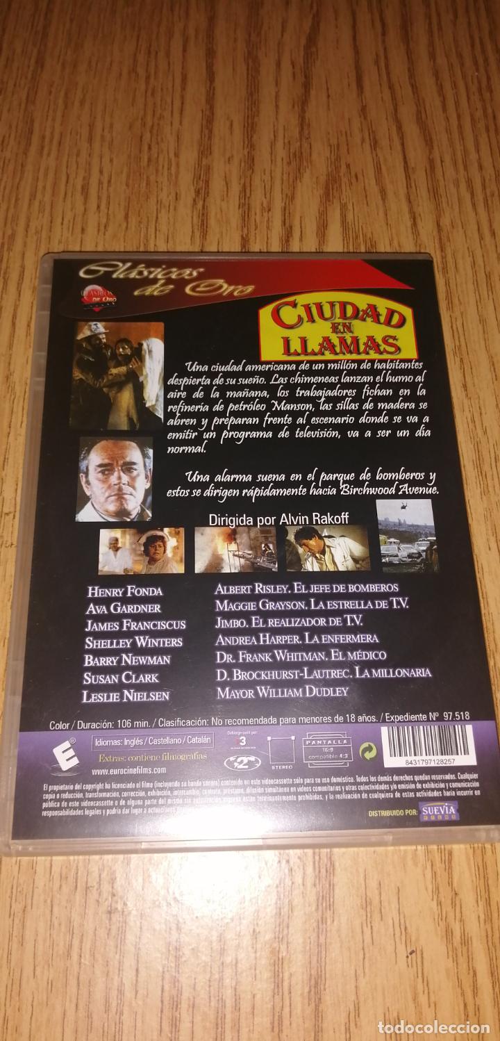 Cine: CIUDAD EN LLAMAS - Foto 2