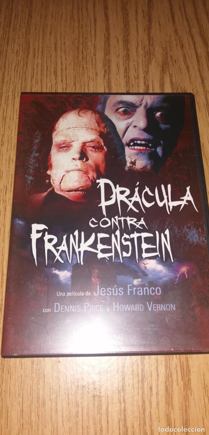 Cine: DR&Aacute;CULA CONTRA FRANKESTEIN