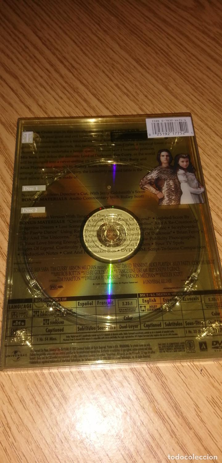 Cine: LEGEND - Foto 2