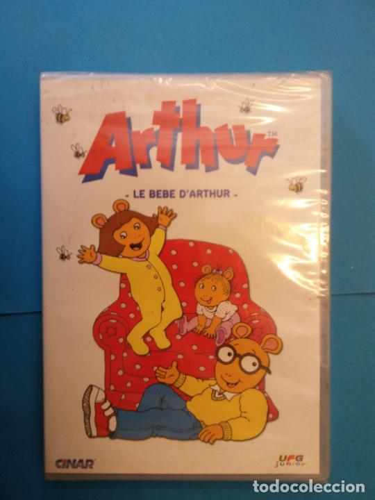 Kino: ARTHUR. LE BEBE D' ARTHUR. UFG JUNIOR. DVD. EN FRANC&Eacute;S.