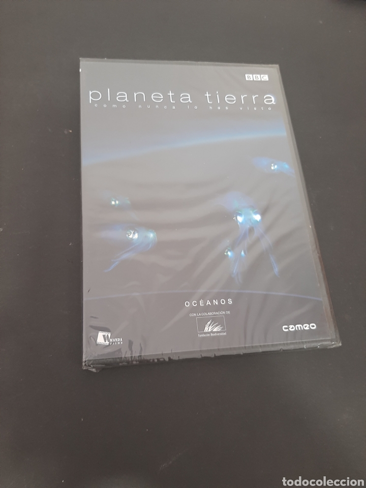 Kino: DVS11 planeta Tierra oc&eacute;anos -DVD SEGUNDA MANO TAPA FINA