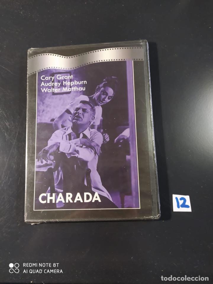 Cine: DVD - Charada - Foto 1