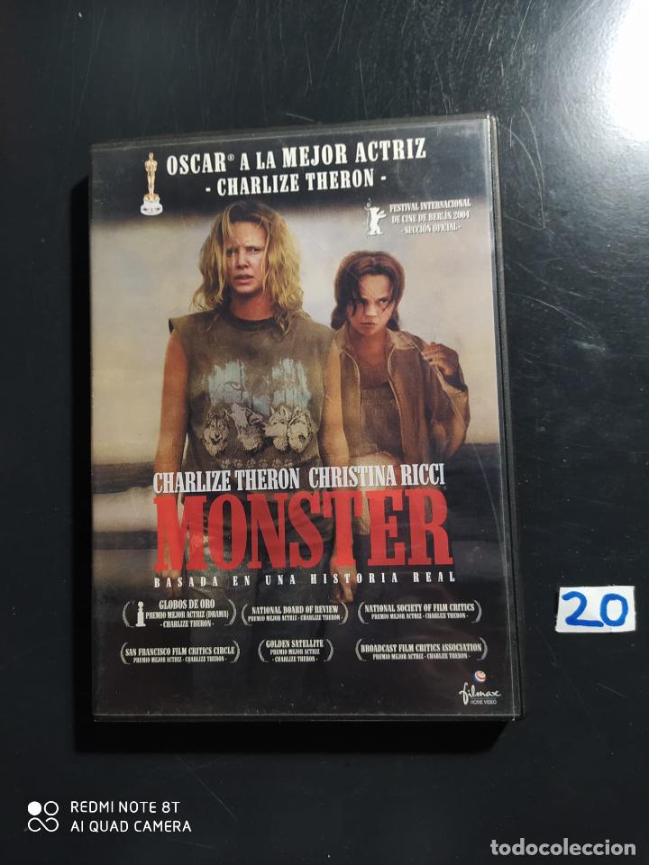 Cine: Monster - Foto 1