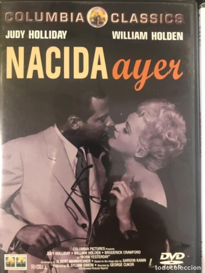Cine: Nacida ayer - Foto 1