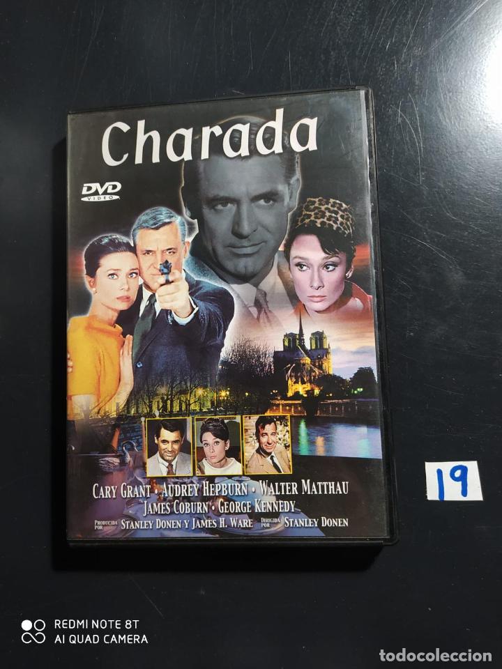 Cine: Charada - Foto 1