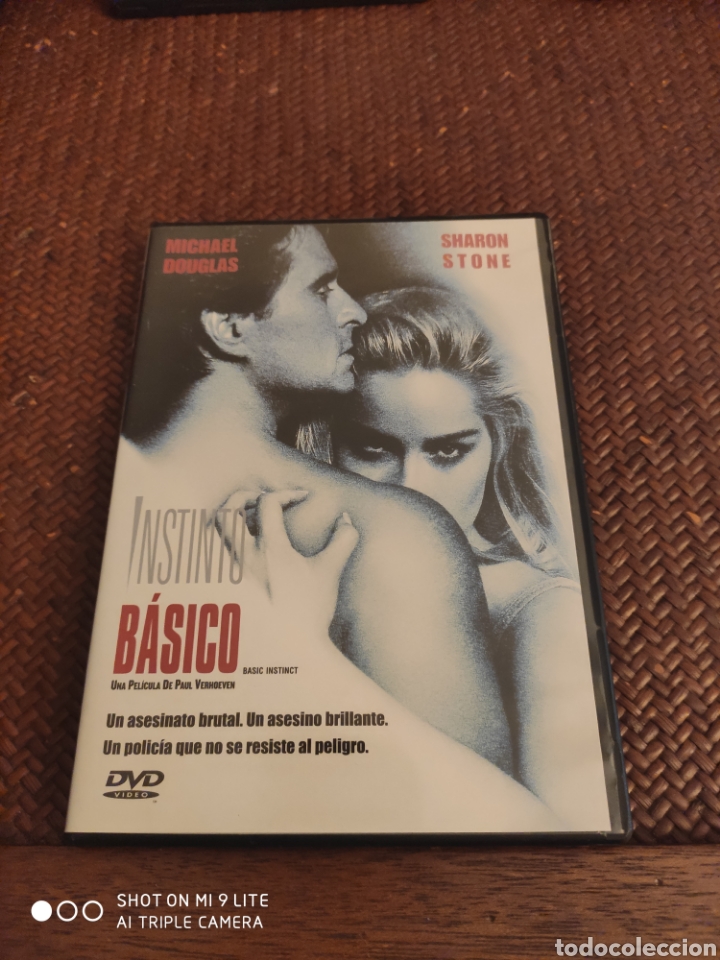Cine: Instinto b&aacute;sico DVD - Foto 1