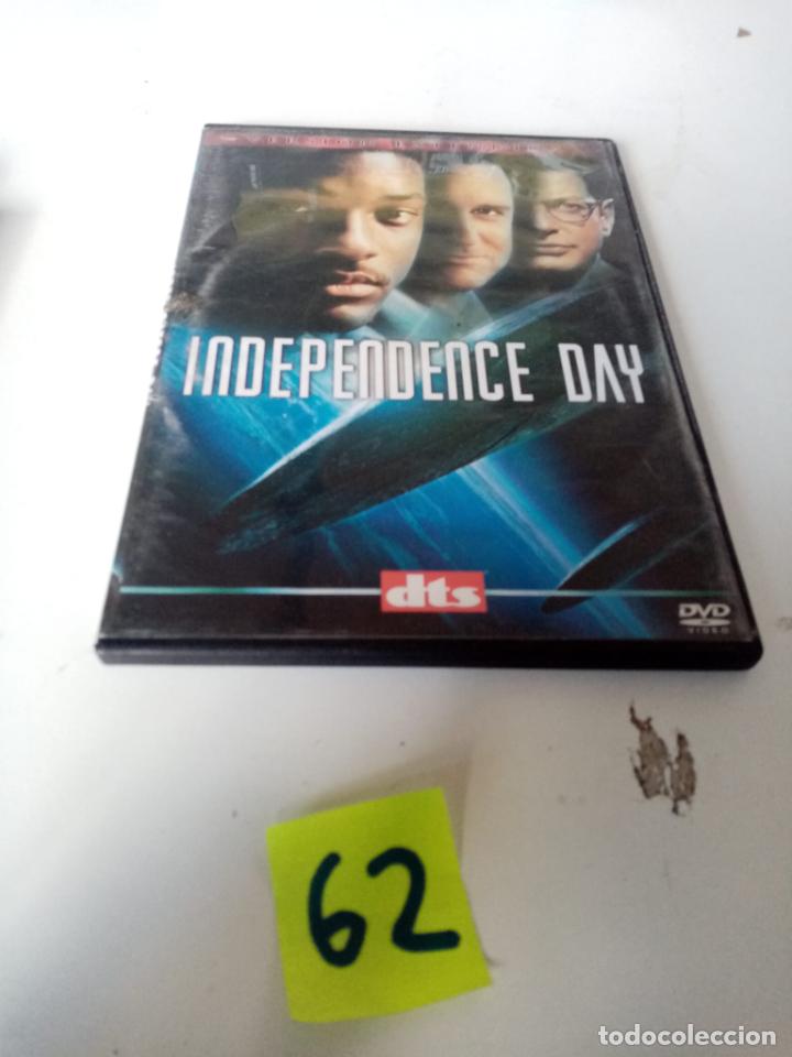 Cine: Independence Day - Foto 1