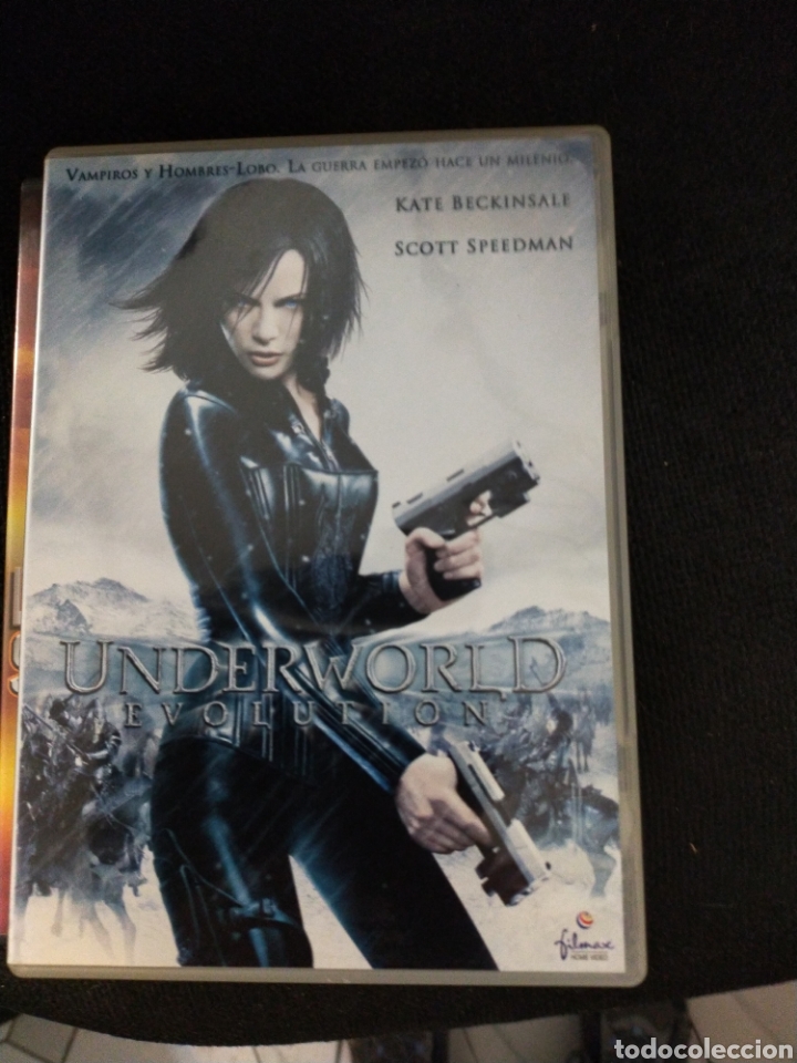 Cin&eacute;ma: UNDERWORLD EVOLUTION DVD BUEN ESTADO