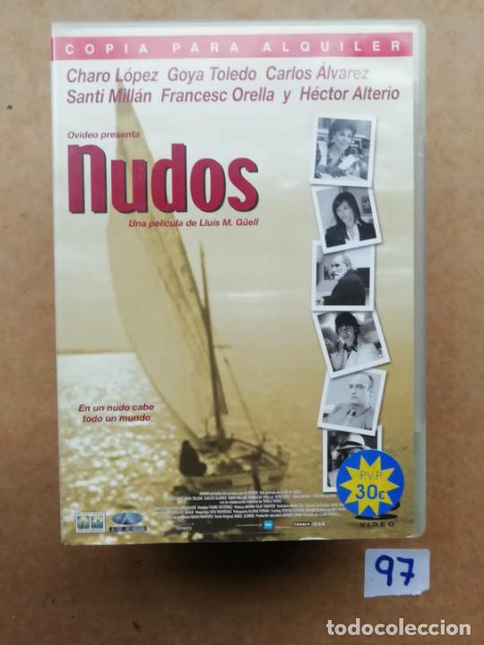 Cine: Nudos - Foto 1