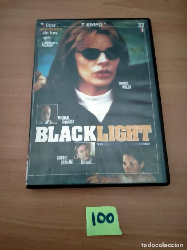 Cine: Black Light - Foto 1