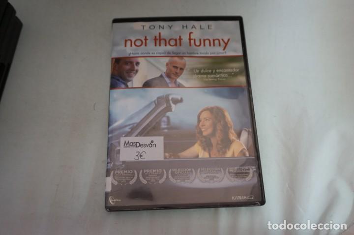 Cine: 12-4 / NOT THAT FUNNY - TONY HALE