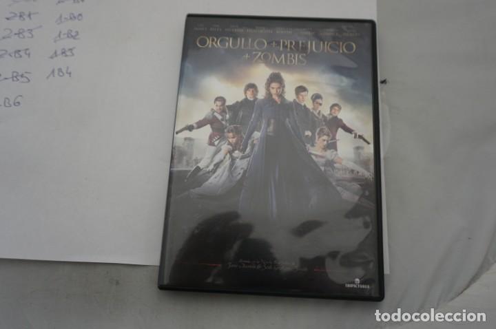 Cine: 1-B4/ 1 x DVD - ORGULLO + PREJUICIO + ZOMBIS - LILY IAMES, SAM RILEY