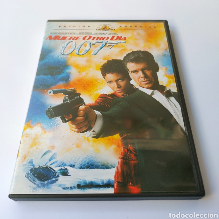 Cine: AR1-4 007 muere otro d&iacute;a DVD SEGUNDAMANO
