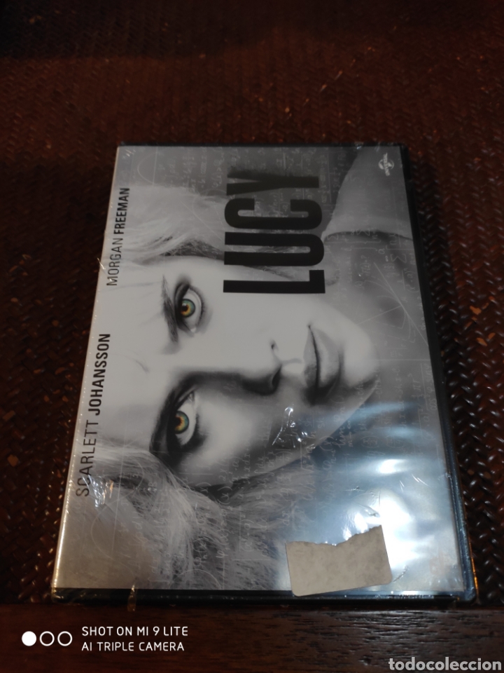 Cine: Lucy precintada nueva - Foto 1