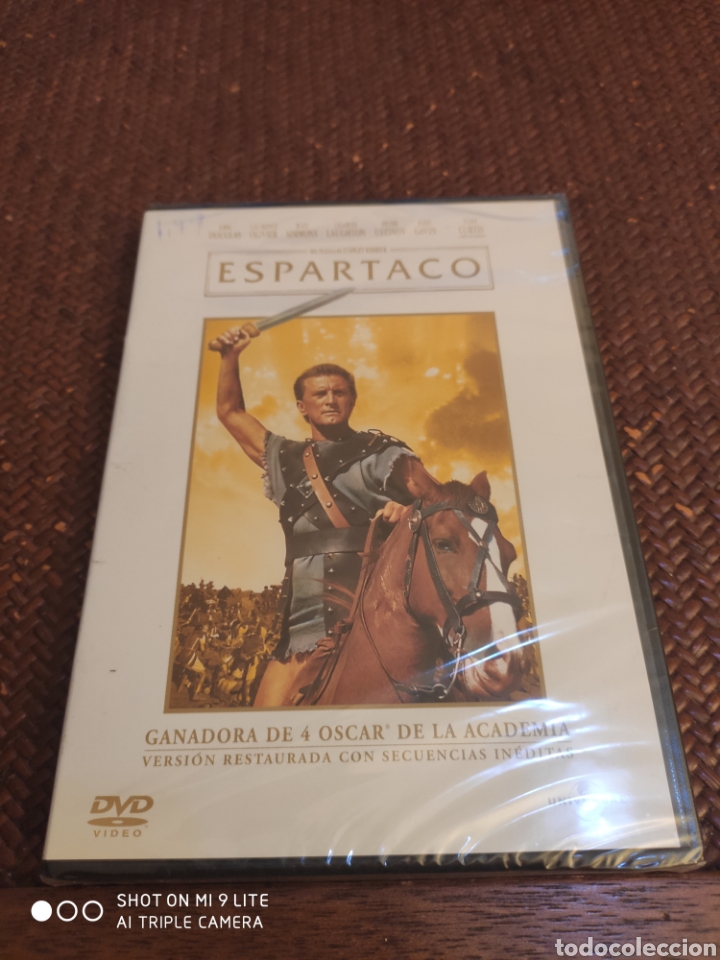 Cine: Espartaco precintada - Foto 1
