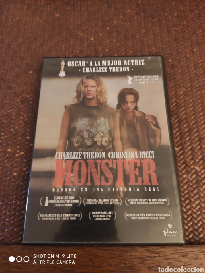 Cine: Monster - Foto 1