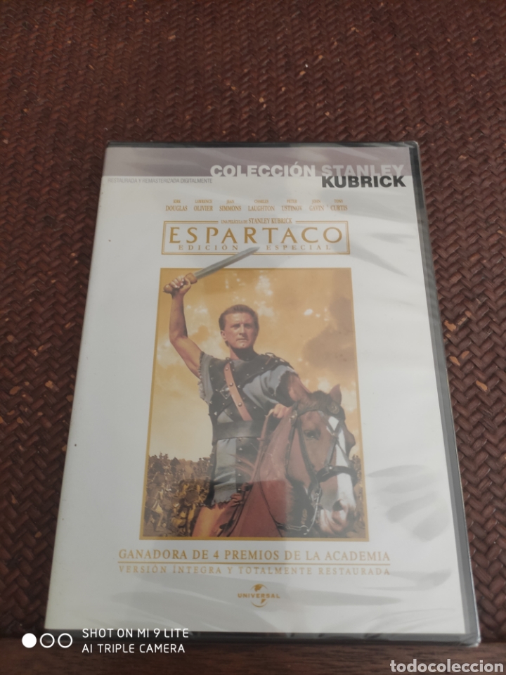 Cine: Espartaco precintada - Foto 1
