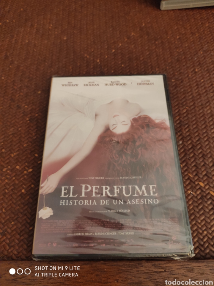 Cine: El perfume precintada - Foto 1