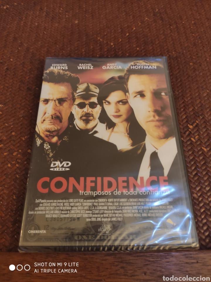Cine: Confidence precintada - Foto 1