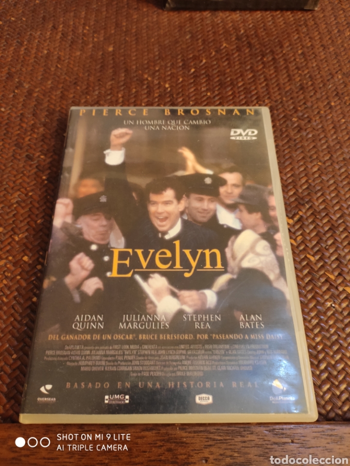 Cinema: Evelyn