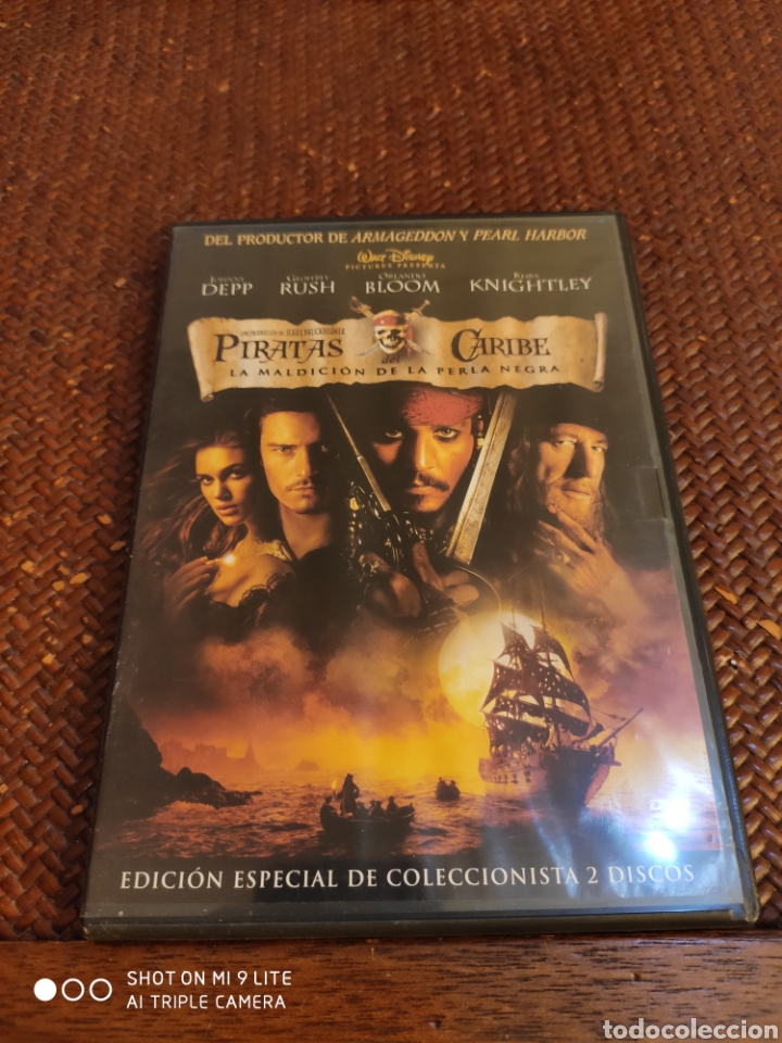 Cine: Piratas del caribe la perla negra