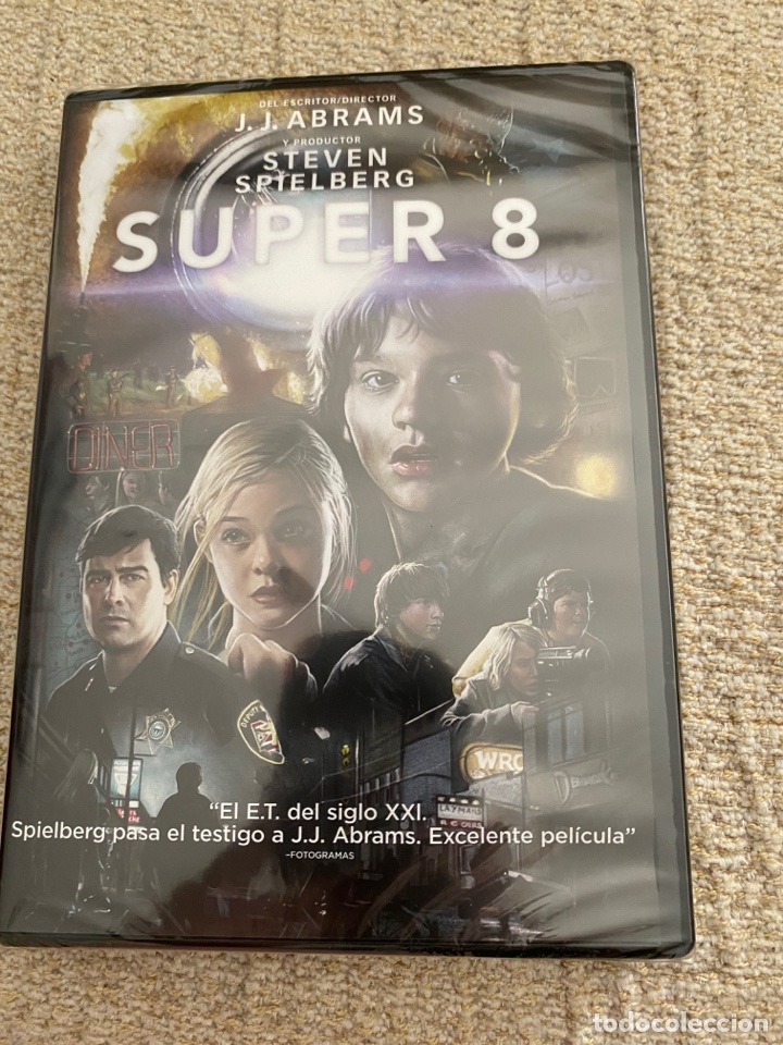 Cinema: DVD Super 8