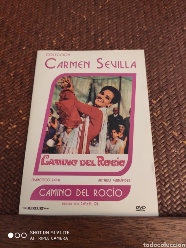 Cine: Carmen Sevilla camino del Roc&iacute;o cart&oacute;n