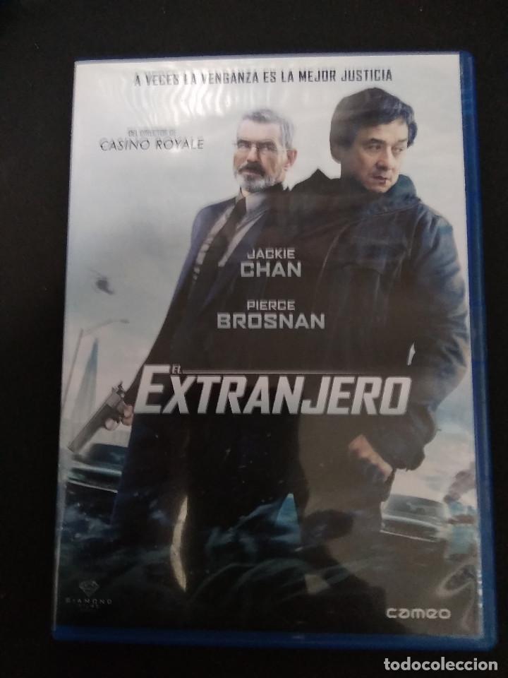 Cine: EL EXTRANJERO - Foto 1