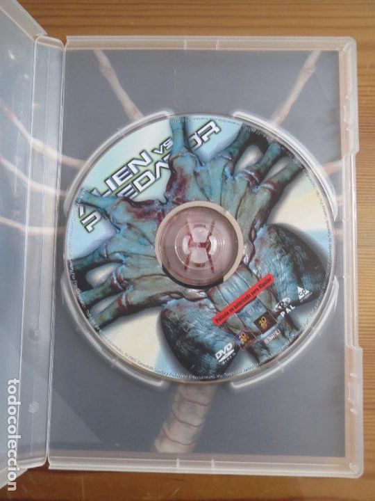 Cine: DVD ALIEN VS PREDATOR - Foto 3