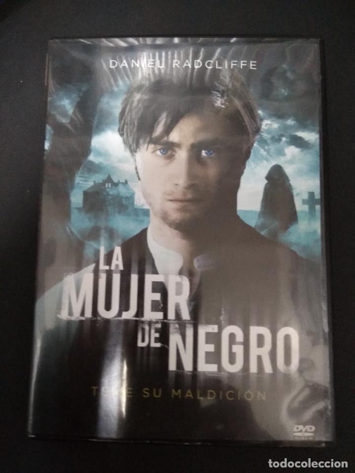 Cine: LA MUJER DE NEGRO - Foto 1