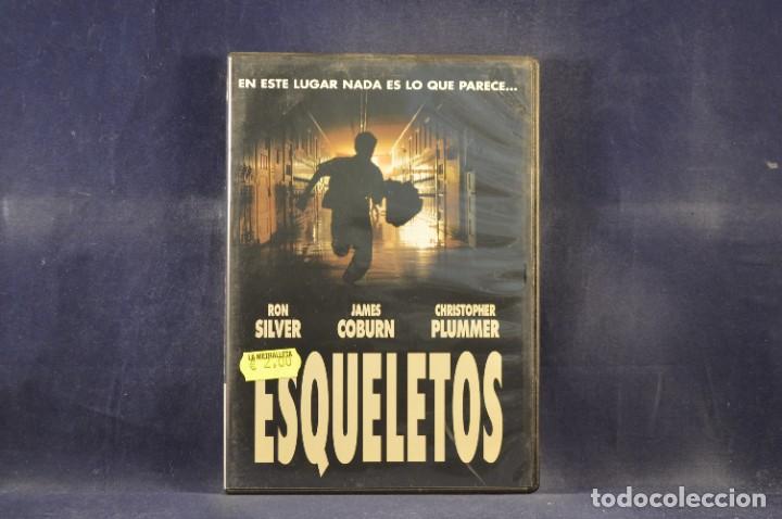Cine: ESQUELETOS - DVD - Foto 1