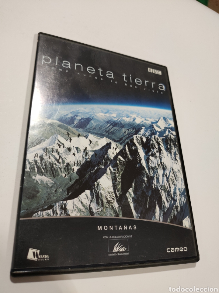Cin&eacute;ma: DVS24 planeta tierra monta&ntilde;as DVD SEGUNDAMANO TAPA FINA