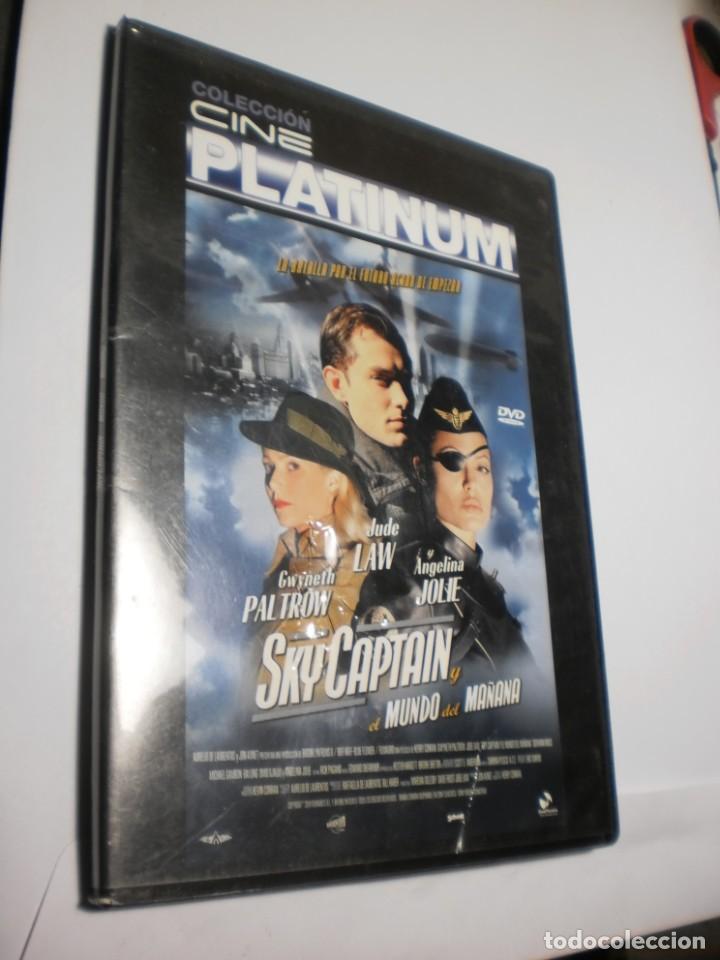 Cinema: dvd sky captain. angelina jolie 108 min caja fina (buen estado)