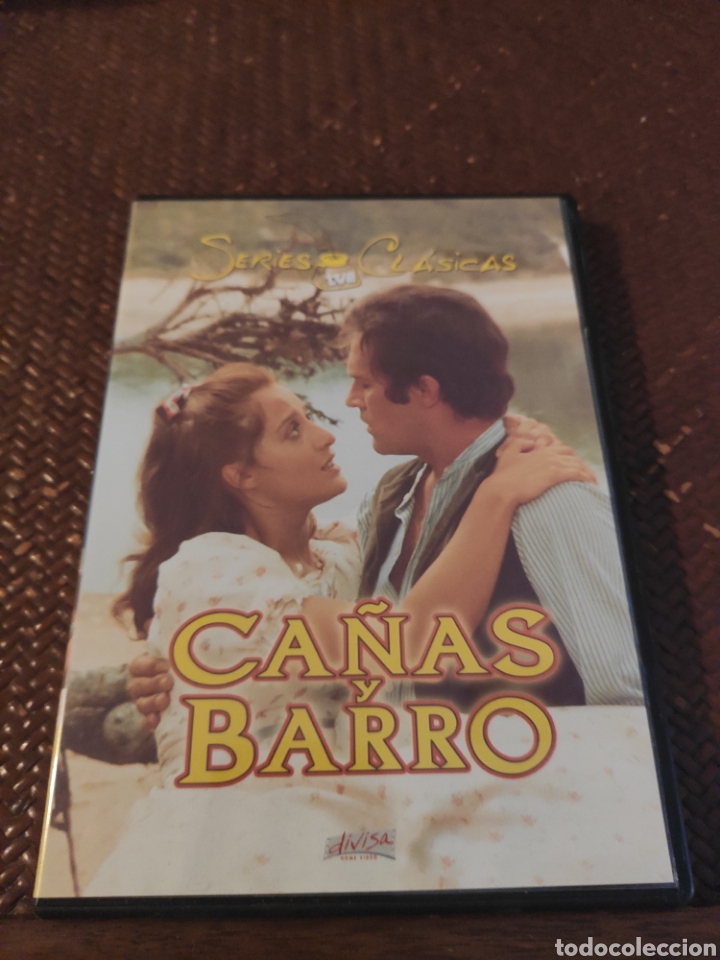 Cine: Ca&ntilde;as y barro cap&iacute;tulo 1 y 2 - Foto 1