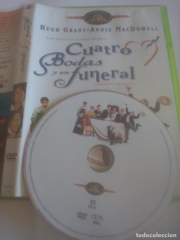 Kino: Pel&iacute;cula dvd - Cuatro bodas y un funeral