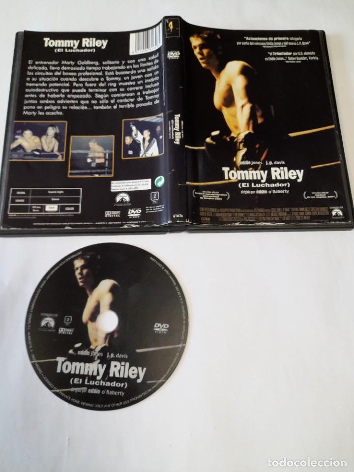 Cin&eacute;ma: Pel&iacute;cula dvd - Tommy Riley - El luchador