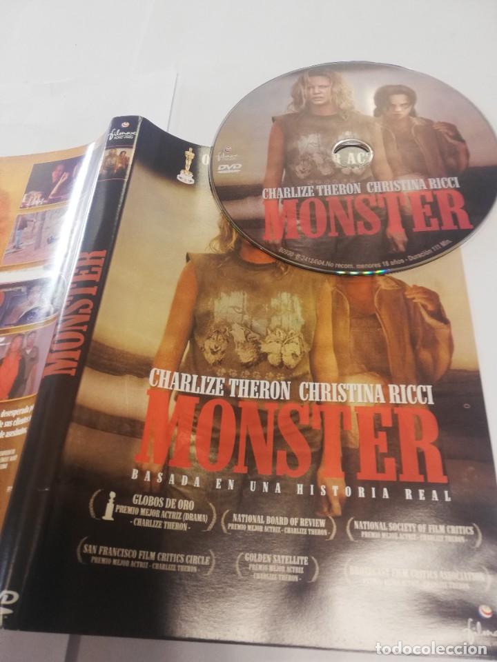 Cine: Pel&iacute;cula dvd - Monsters - Foto 1