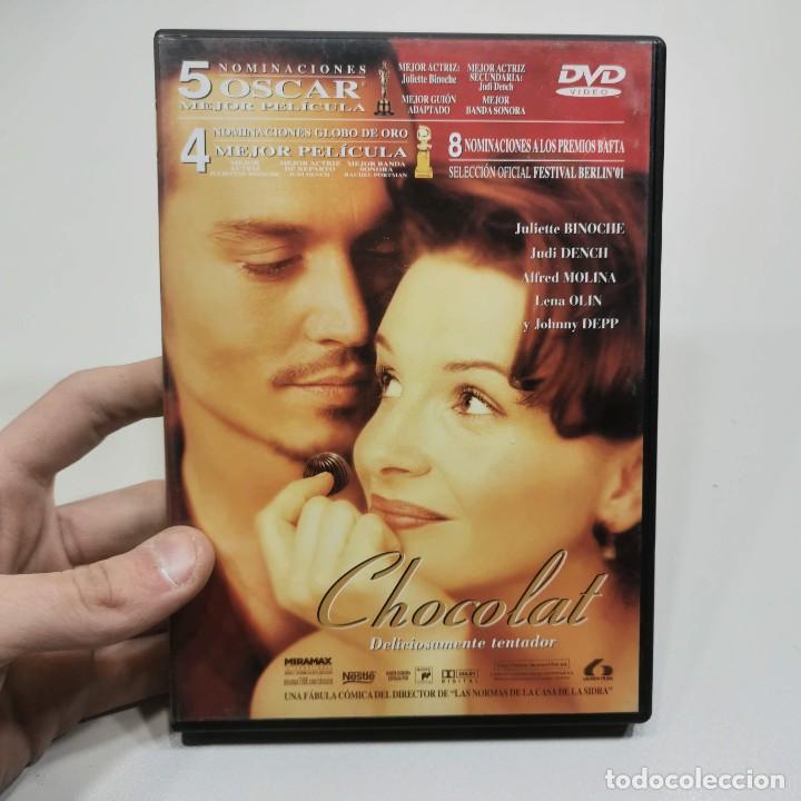 Cinema: CHOCOLAT - DELICIOSAMENTE TENTADOR - DVD / 12
