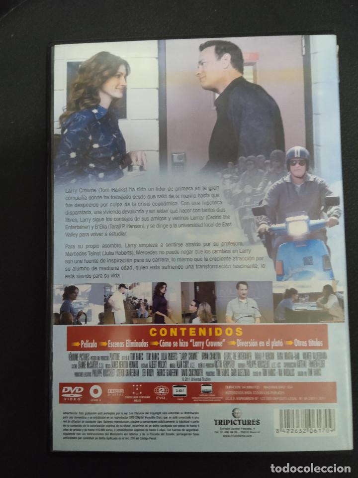 Cine: LARRY CROWNE - Foto 2