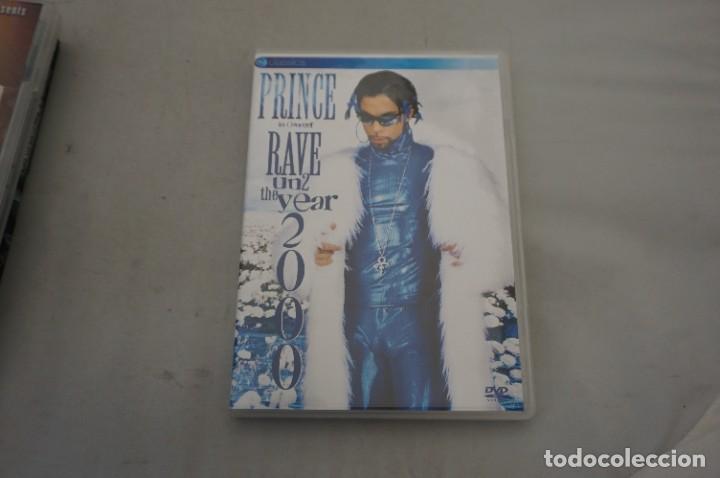 Cinema: 2B5/ DVD - PRINCE IN CONCERT RAVE UN 2 THE YEAR 2000