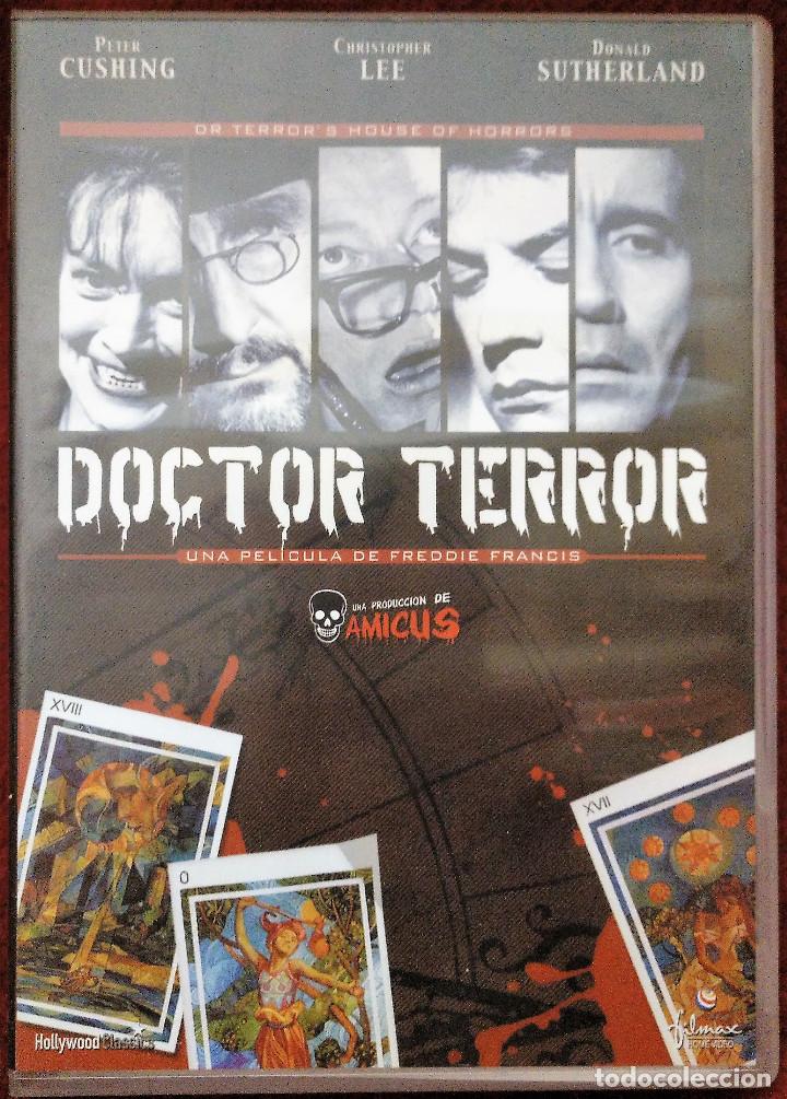 Cine: Doctor Terror. Peter Cushing, Christopher Lee - Foto 1