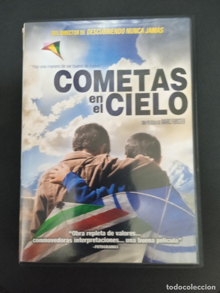 Cine: COMETAS EN EL CIELO - Foto 1
