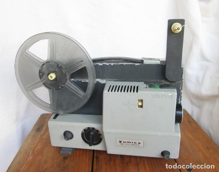 Cine: Proyector Super 8 Marca Yumica