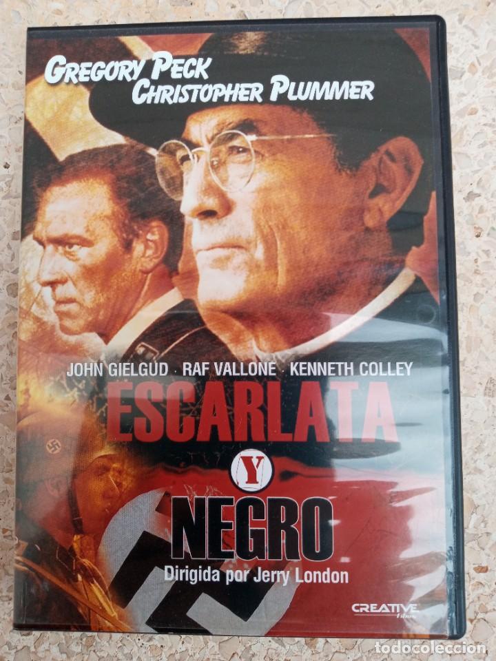 Cine: ESCARLATA Y NEGRO GREGORY PECK CHRISTOPHER PLUMMER - Foto 1