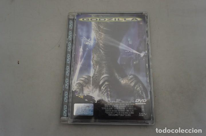 Cine: 8B4/ GODZILLA - Foto 1