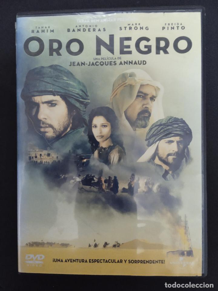 Cine: ORO NEGRO - Foto 1